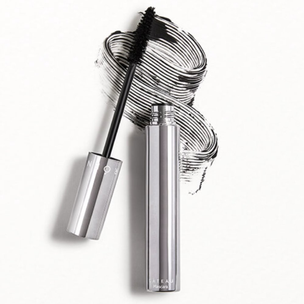 Roen Beauty Cake Mascara in Black
